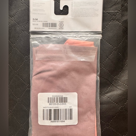 NEW ATHLETA Made To Move Gaiter Masks - Set of 2 - Picture 4 of 4